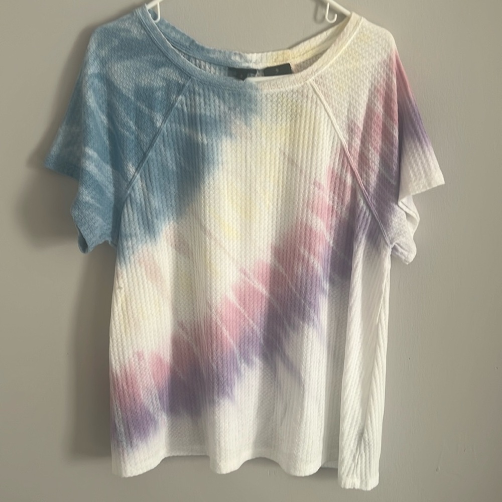 Torrid tie dye shirt